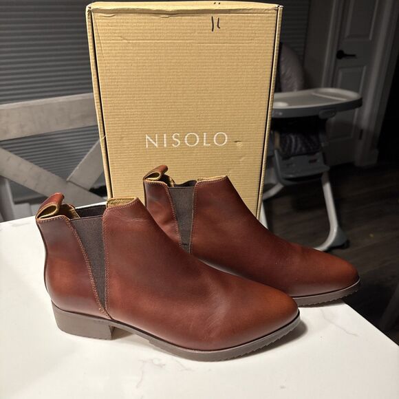 Nisolo Everyday Chelsea Boot, Auburn, Size 7 - Picture 1 of 9